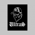 Ultras  mikina s kapucou stiahnutelnou šnúrkami a klokankovým vreckom vpredu 
